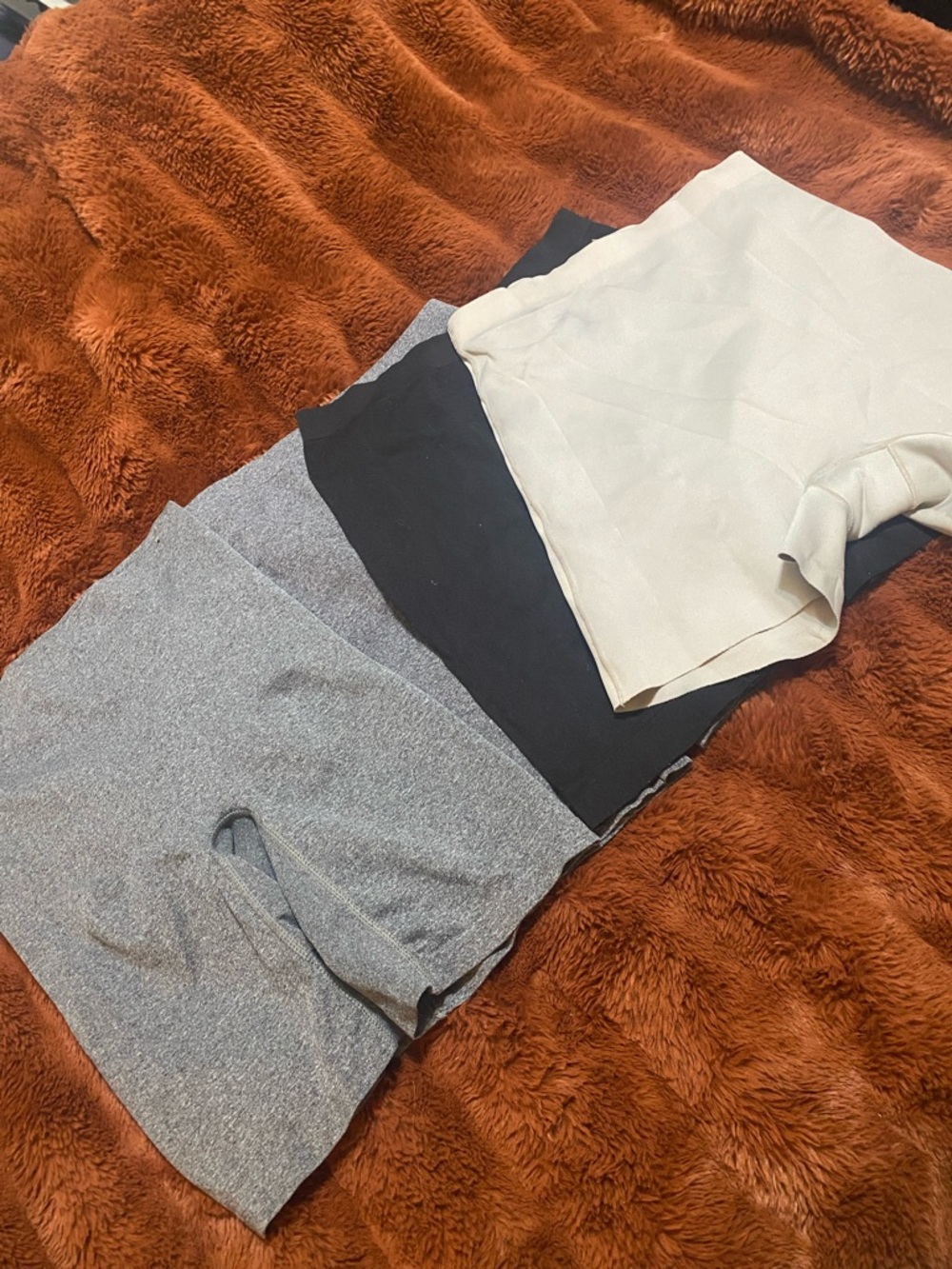 Set of fourHigh-Waist shaping Shorts in Cream, Black & Gray